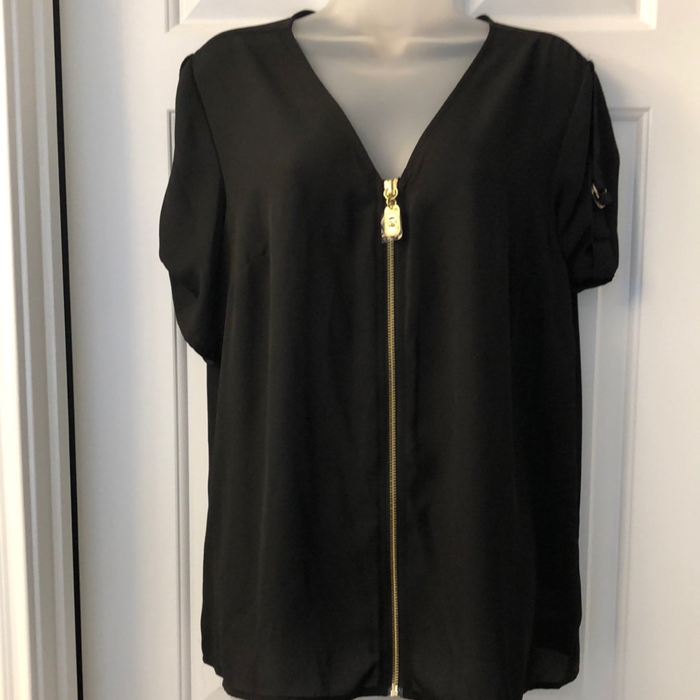 MICHAEL KORS**NWT!! Ladies zip up blouse, size L